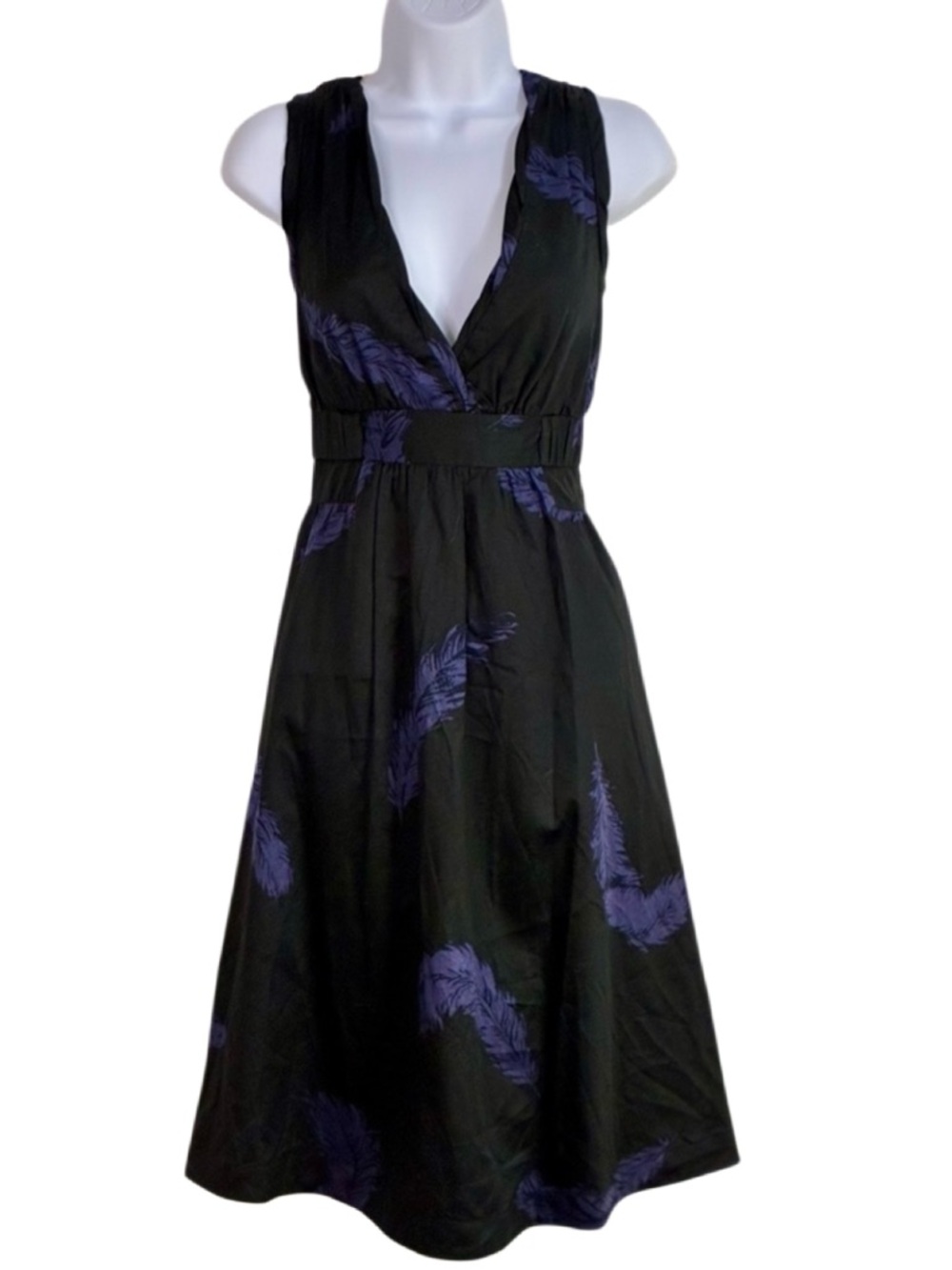 Marc Jacobs Dress featuring a purple feather motif on a black background sz.2